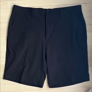 V - Men's Black Lightweight Golf or Tennis Style Casual Shorts
